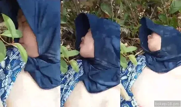 Bokep Indo ABG SMP Ngewe di Kebun